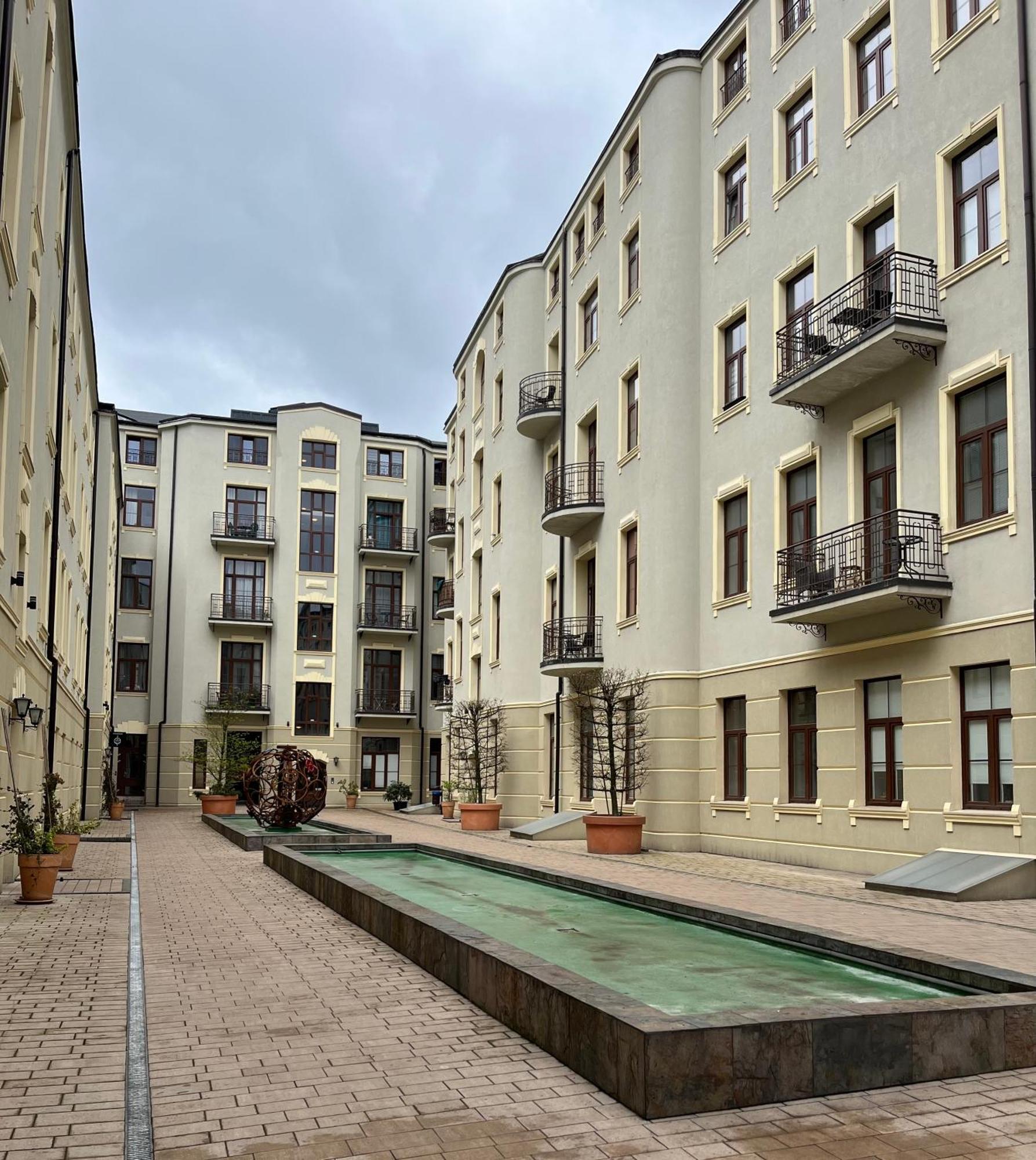 Piotrkowska 37 Leaf * Lodz (Lodz)